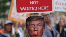 Thousands of people protest against Trump's second UK state visit
