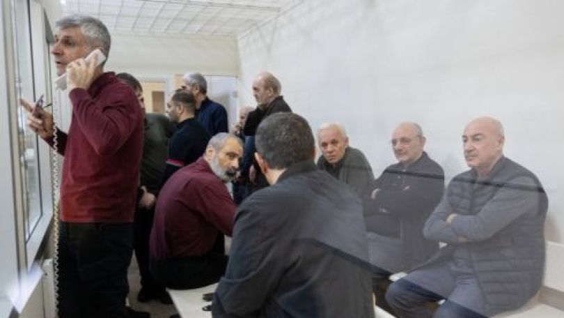 «Парни, я с вами, верю, что однажды мы встретимся»: Серж Саргсян обратился к своим друзьям, удерживаемым в Баку
