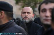 Армен Ашотян: Даже фанаты «Реала» и «Барселоны» не ненавидят друг друга так, как два этих оппозиционных лагеря