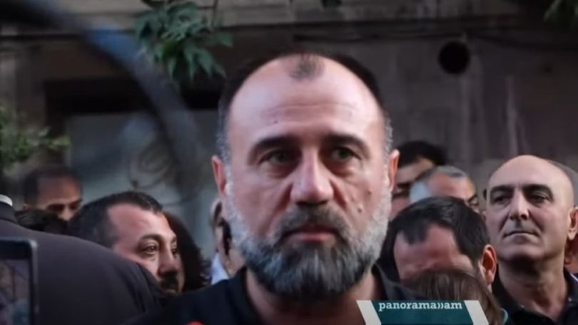 Րոպեն մեկ արագությամբ գրվող ստատուսները խոսում են այն մասին, որ կառավարական ամառանոցներում հիստերիա է․ Ռուբեն Մխիթարյան
