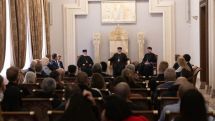 Ամենայն Հայոց Կաթողիկոսն ընդունել է «Աղոթքի նախաճաշ» նախաձեռնության մասնակիցներին