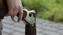 Под Петербургом муж с ружьем остановил автобус и похитил свою жену