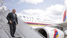 Pashinyan off to France