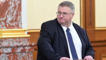 Оверчук: РФ с очень осторожным оптимизмом смотрит на парафированное соглашение между Арменией и Азербайджаном