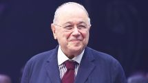 Неподражаемый юмор и обаяние: Путин поздравил Петросяна с 80-летием