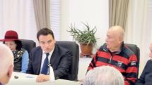 Նարեկ Կարապետյանն այսօր հանդիպում է ունեցել կենսաթոշակային տարիքի քաղաքացիների հետ