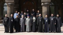 Ամենայն Հայոց Կաթողիկոսն ընդունել է Նիկիայի առաջին տիեզերաժողովի 1700-ամյակին նվիրված համաժողովի մասնակիցներին