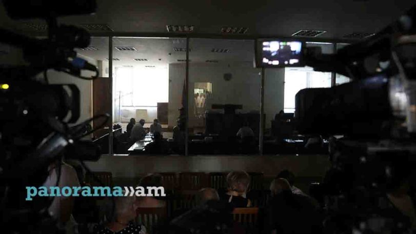 18 արդարների գործով դատական նիստը մեկնարկեց ուշացումով. Լույս չկար