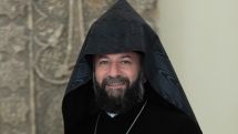 Շրջանառվող կարծիքներն ու մեղադրանքները չեն կարող և չեն լիազորում որևէ մեկին կասկածի տակ դնել Հայ Եկեղեցու հայրապետի իշխանության օրինականությունը. Հունաստանի թեմի առաջնորդ