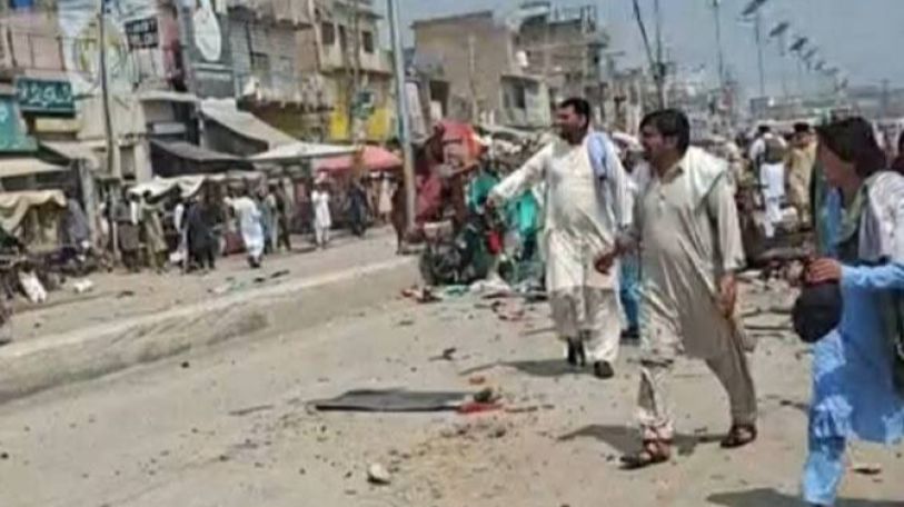 Seven killed by blast in northwestern Pakistan