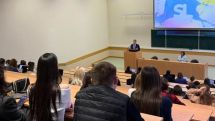Արման Թաթոյանը դասախոսել է Մոսկվայի Մ.Վ. Լոմոնոսովի անվան համալսարանում