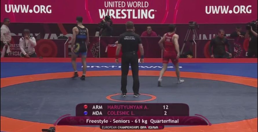 Armenia's Arsen Harutyunyan advances to European Championships semifinals