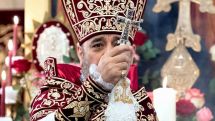 Եկեղեցու ներքին գործերին միջամտելու իրավասություն չունեք, բայց Ալիևին գոնե հոդաբաշխ պատասխան տալու պարտականություն ունեք. Սերովբե սրբազանը՝ Փաշինյանին