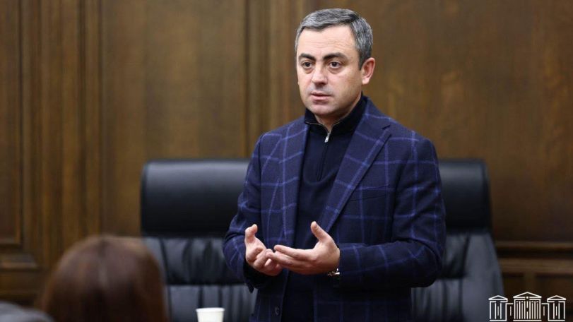 Հիմա ո՞վ սրա տեղը լինի` չի գժվի. Իշխան Սաղաթելյանը՝ Նիկոլ Փաշինյանի մասին