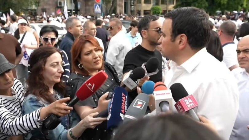 Այսօր բիբարն է, վաղն ուրիշ բան կլինի, ամբողջը չես գնի ու չի էլ կարողանալու․ Նարեկ Կարապետյան