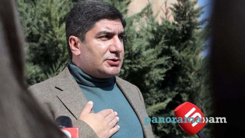 Այ պոռոտախոսներ, այ մեծաբերաններ, որ ասում էիք՝ բոյկոտը չի կայացել, կենդանական շարժումներ էլ անում էիք, հիմա խի՞ եք խելոքացել. Մեսրոպ Մանուկյան