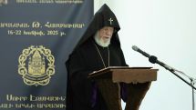 Католикос всех армян: Спланированные нападки премьера направлены на дискредитацию Армянской церкви и ее служителей