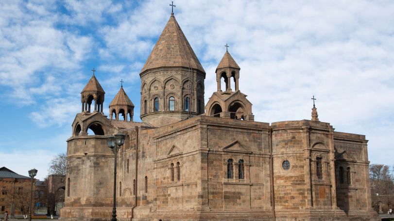 Միքայել արքեպիսկոպոսի դեմ ձեռնարկված քայլերը քաղաքական հետապնդում և անձնական վրեժխնդրության դրսևորում են. Մայր Աթոռ