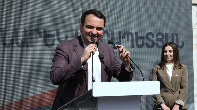 Մի անգամ պարտվել ես, ինչո՞ւ ես քո պարտությունների բարդույթն անընդհատ մեր վրա բարդում. Նարեկ Կարապետյան
