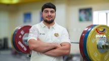 Чемпион мира Григор Казарян с рекордом выиграл и юношеский чемпионат Европы по тяжелой атлетике
