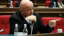 Tensions erupt in Armenian parliament
