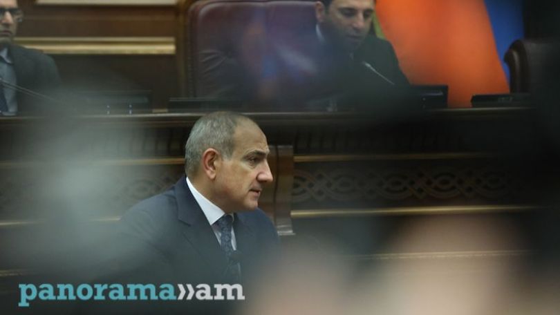 Ինչի՞ մասին է խոսում Գարեգին Բ–ի լռությունը. Փաշինյան