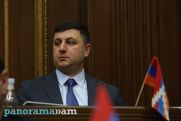 Тигран Абрамян: Посты Пашиняна делают Армению более уязвимой