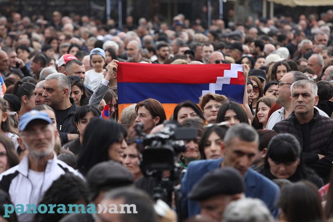 Հայաստանյան հանրությունը ընդհանուր առմամբ հաշտ չէ արgախgիների հանդեպ տարվող ատելության քարոզի հետ. Արցախի ՄԻՊ
