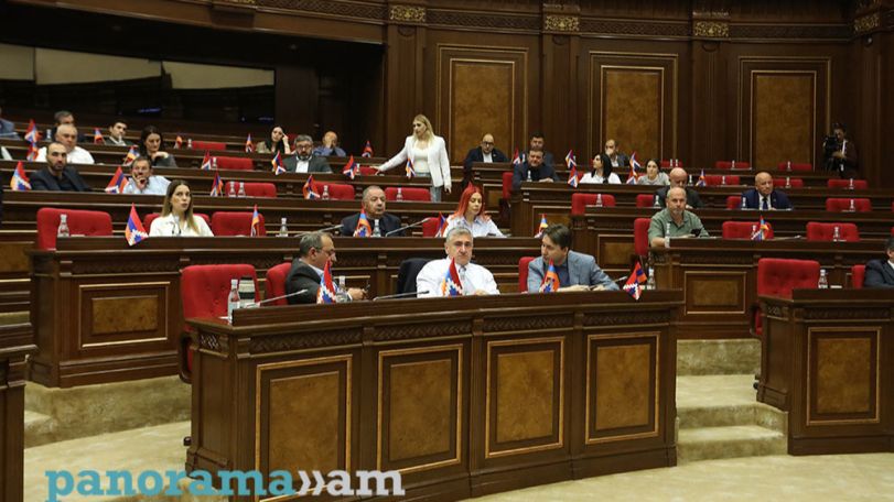 «Պատիվ ունեմ»-ը կնախաձեռնի՞ վարչապետին անվստահություն հայտնելու թեմայով ԱԺ լսումներ