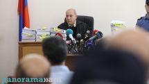 Գենդեր փարթիներն անհնար է պատկերացնել առանց այդ ծխերի. Ռուբեն Մելիքյանը՝ դատավորին