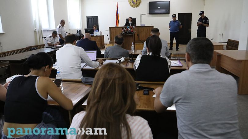 Հանրային մեղադրողը միջնորդեց մեղավոր ճանաչել Միքայել Սրբազանին
