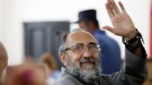 Շիրակի թեմի կազմավորման պատմական տարեդարձին՝ 105-ամյակին, նրա առաջնորդ Միքայել Սրբազանը ֆիզիկապես բացակայում է իր հոգևոր հոտի կողքից