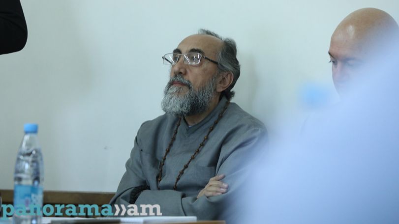 Մաքուր քաղաքական, մարդամեկի հերթական նոպայով պայմանավորված գործ է. Գառնիկ Դանիելյանը՝ Միքայել սրբազանի գործի մասին