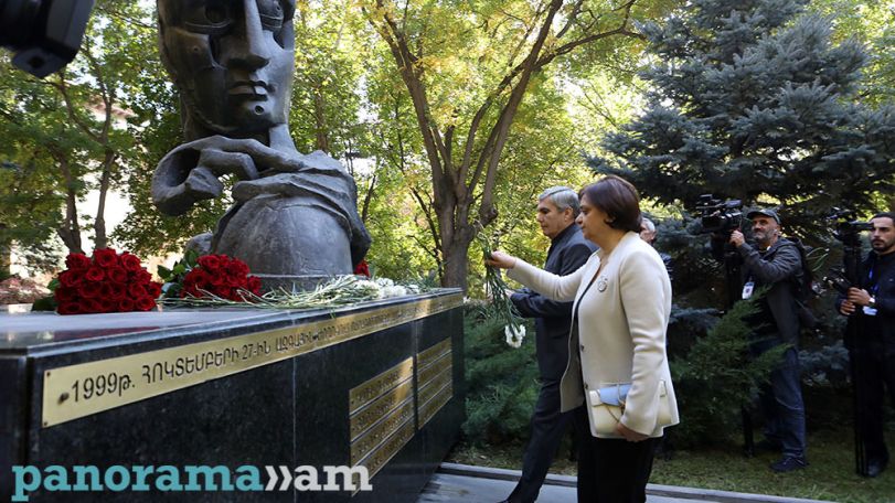 Politician says October 27 Armenian parliament attack remains unsolved