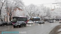 Снег создал проблемы в работе общественного транспорта