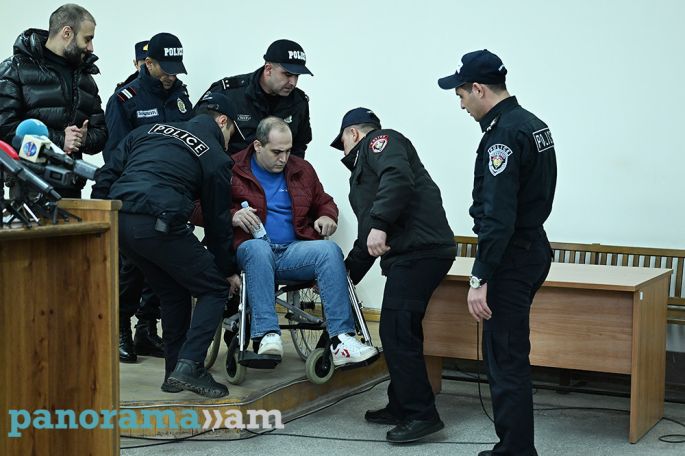15 дней голодовки обернулись тяжелыми последствиями для здоровья: Тигран Абрамян – о Нареке Самсоняне