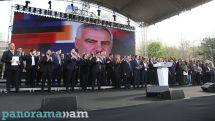 Strong Armenia bloc submits election list to CEC