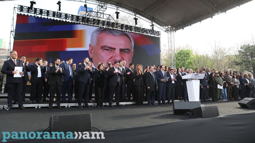 Блок партий «Сильная Армения» представил в ЦИК список кандидатов в депутаты на выборах 7 июня
