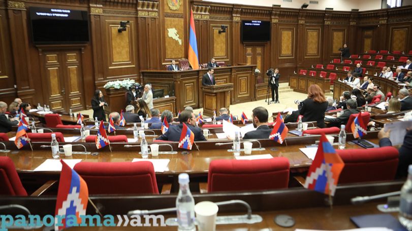 Armenia moves to abolish age limit for public service roles