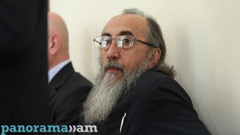 Ո՞նց կարող է «չհանցագործության» մասին պատմելը դառնա հանցագործություն. Միքայել Սրբազանի պաշտպան