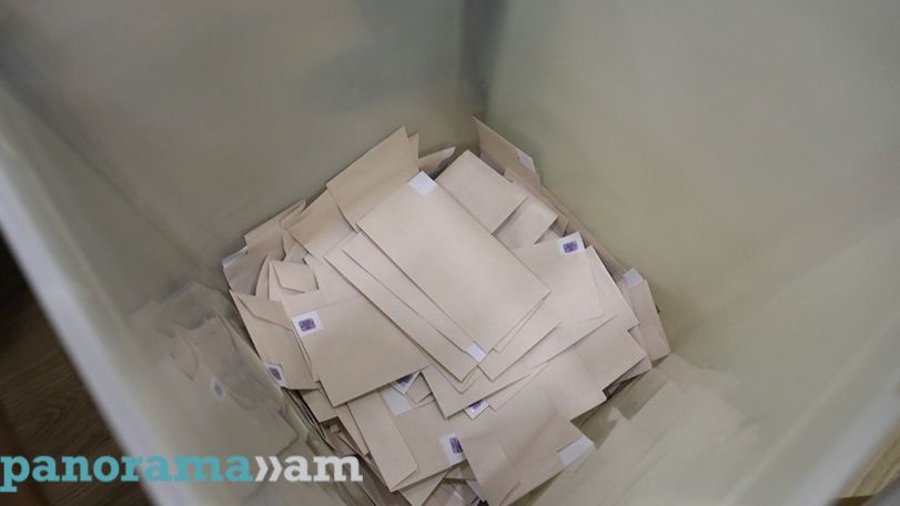 ЦИК Армении аннулировал итоги голосования на парламентских выборах на 3-м по счету участке