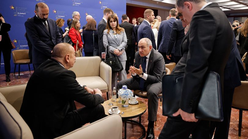 Ինչ են քննարկել Փաշինյանն ու Ալիևը