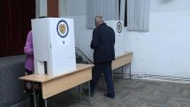 Ինչի՞ հավաքվեցիք ըտեղ, տիկին ջան, արի էս կողմ. Բաց քվեարկություն, սխալներ ընտրացուցակներում