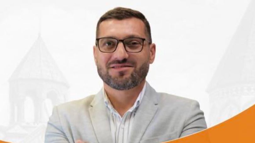 Վաղարշապատում ընտրախախտումներ չկա՞ն․ բա մեր տանը հավելյալ 9 հոգու ո՞ւմ եք հաշվառել․ Խաչիկյան