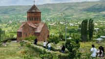 Կիրակնօրյա պատարագի օրը հարցաքննության կանչելը ոտնահարում է խղճի ու կրոնի ազատության իրավունքը. «Միասնության թևեր»