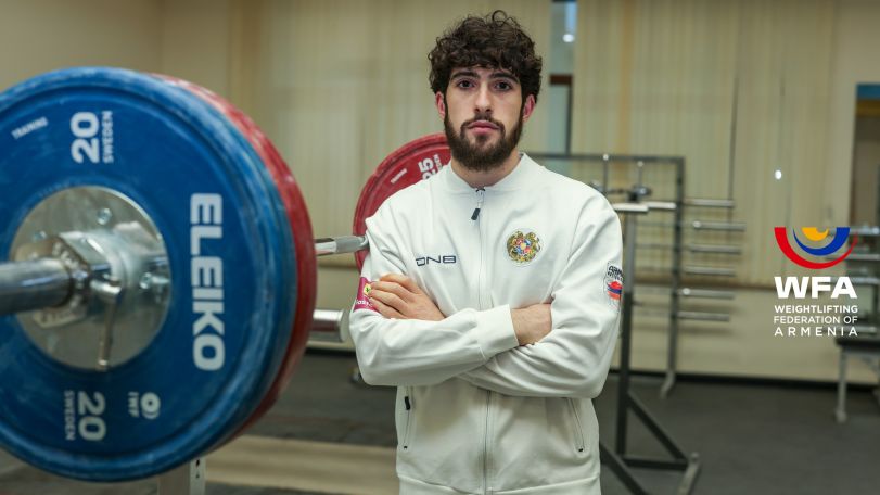 Armenian weightlifter Garnik Cholakyan crowned European champion