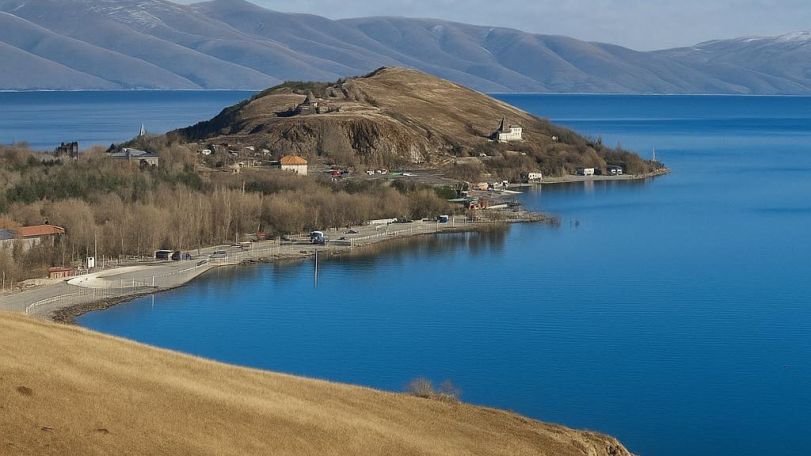 Պատմական անցում՝ Սևանի կղզուց դեպի թերակղզի՝ 90 տարվա ընթացքում
