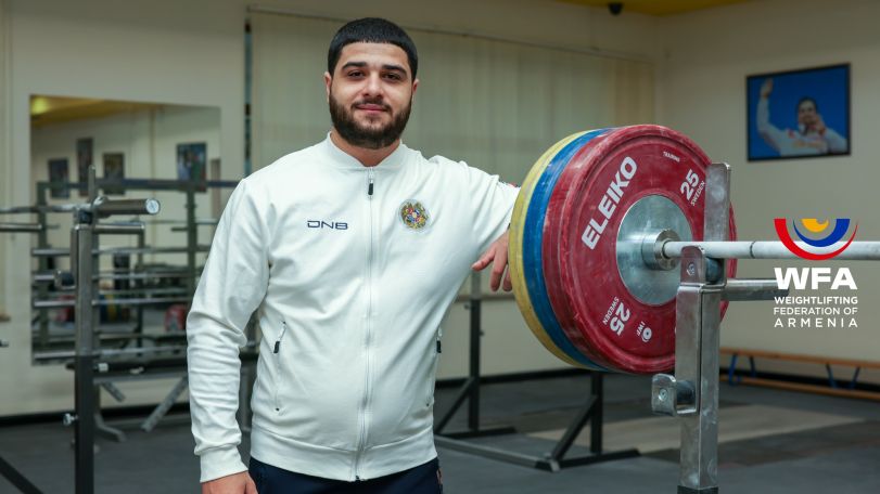 Mnatsakan Abrahamyan wins silver at European Weightlifting Championships