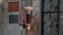 King Gagik I statue reinstalled outside History Museum