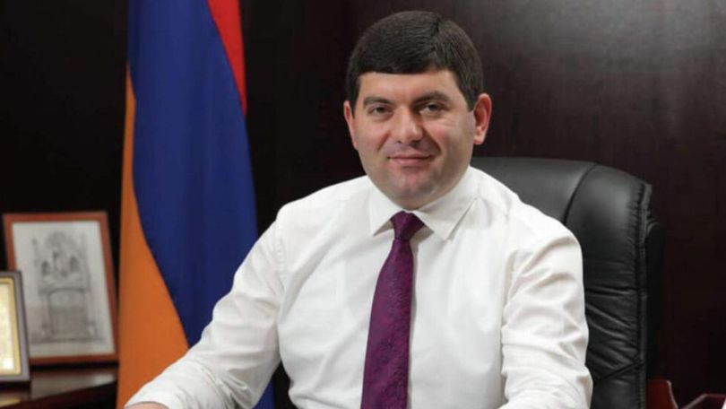 Ապoրինnւթյունների շղթան շարունակելու է. Տիգրան Աբրահամյանը «Նուբարաշեն» ՔԿՀ-ում տեսակցել է Դավիթ Համբարձումյանի հետ